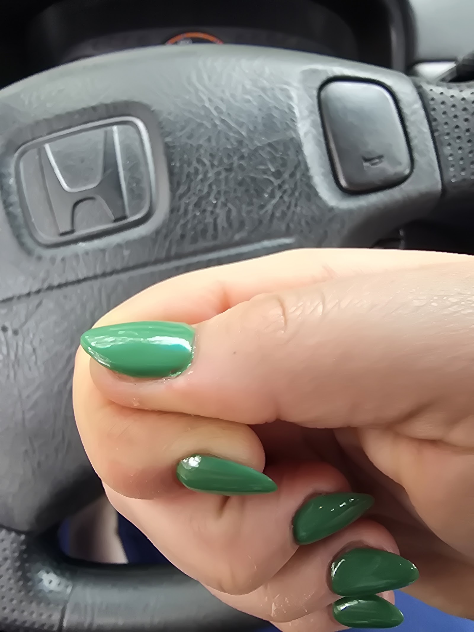 Mermaid Nail Salon nail photo 4